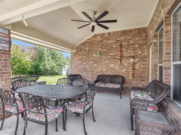 12310 W Elizabeth Shore Loop, Cypress TX 77433