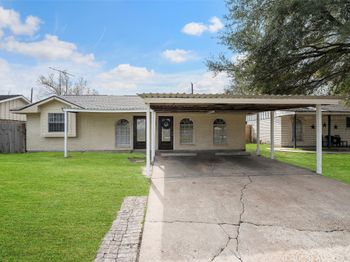 522 Hollyvale Drive