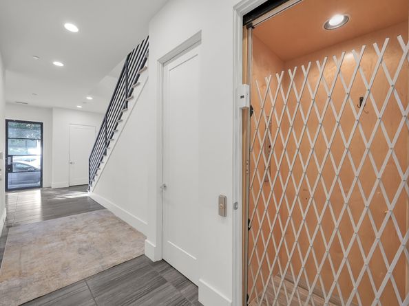 3207 Revere Street, Houston TX 77098