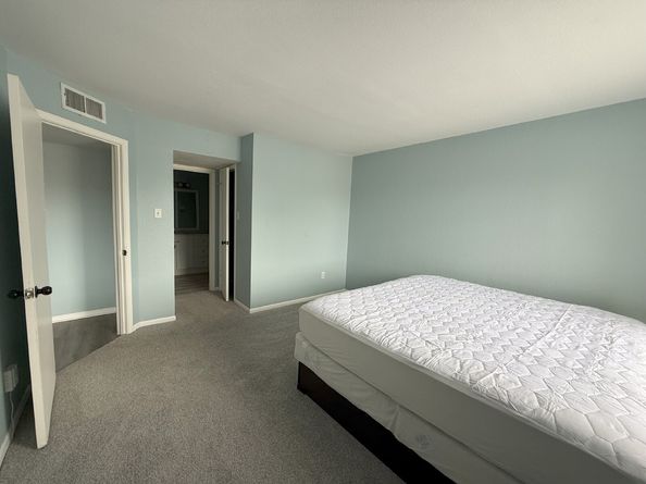 8523 Hearth Drive 35, Houston TX 77054