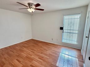 12905 Woodforest Boulevard 701, Houston TX 77015