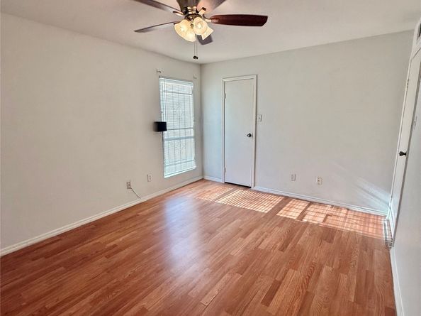 12905 Woodforest Boulevard 701, Houston TX 77015