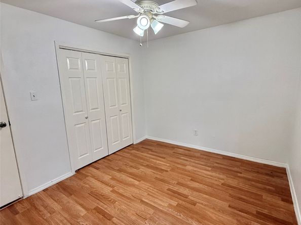 12905 Woodforest Boulevard 701, Houston TX 77015