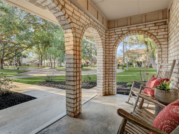 10803 Chevy Chase Drive, Houston TX 77042