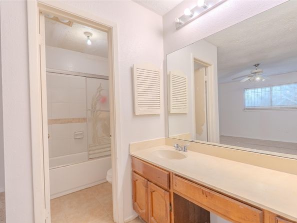 11707 Steamboat Springs Drive, Houston TX 77067