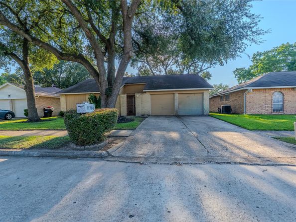 11707 Steamboat Springs Drive, Houston TX 77067