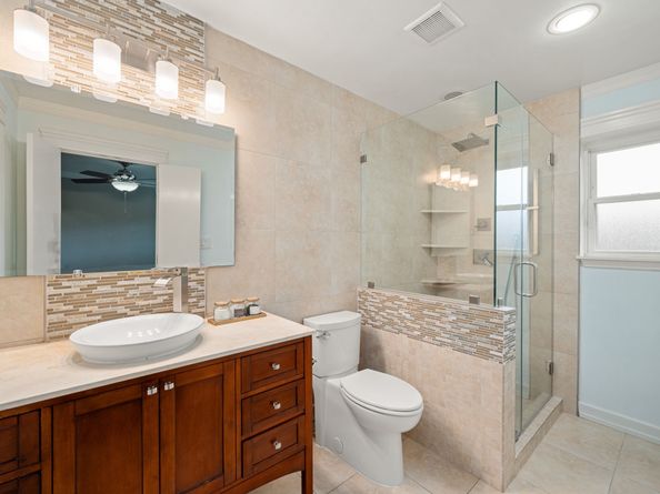 3407 Rockyridge Drive, Houston TX 77063