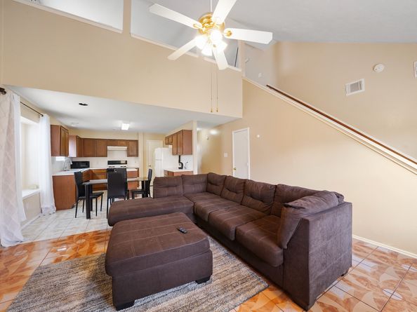 11831 Lelda Lane, Houston TX 77071