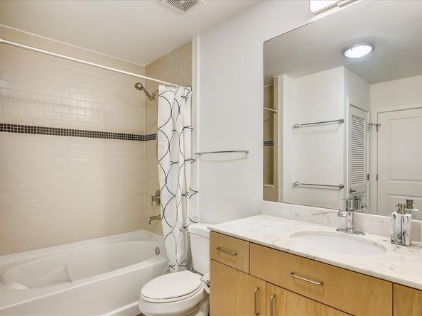 5925 Almeda Road 11806, Houston TX 77004