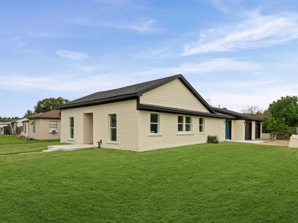 8655 Tilgham Street, Houston TX 77029