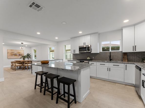 8655 Tilgham Street, Houston TX 77029