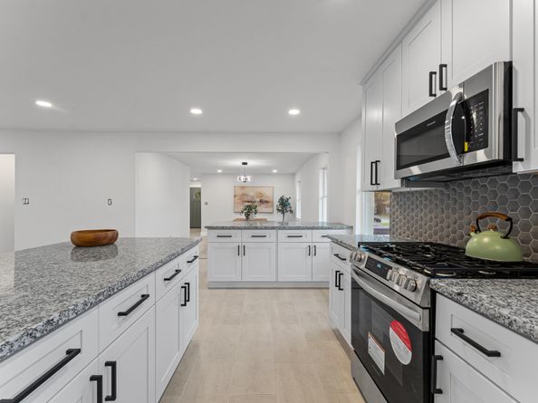 8655 Tilgham Street, Houston TX 77029
