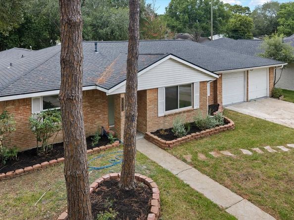 11510 Mullins Drive, Houston TX 77035