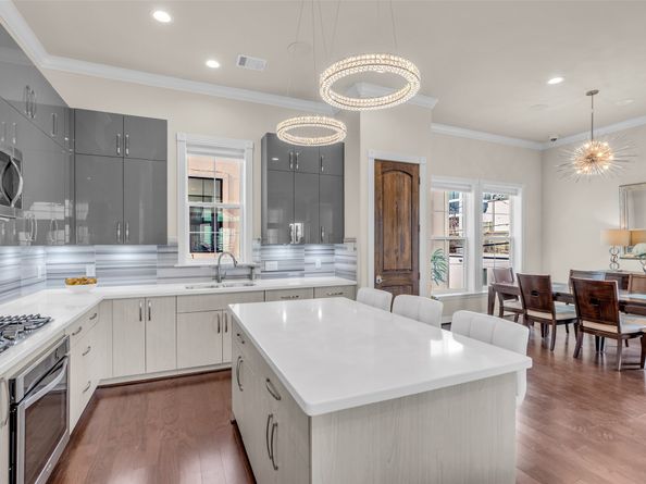 2307 Richton, Houston TX 77098
