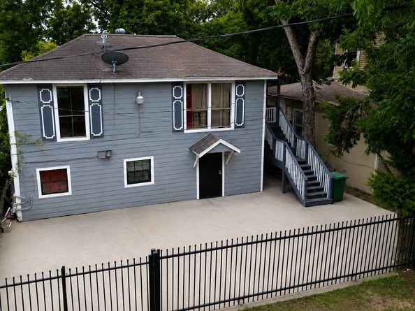 1502 Lee Street 5, Houston TX 77009