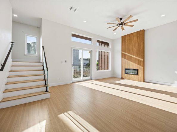 9219 Noel Street C/D, Houston TX 77033