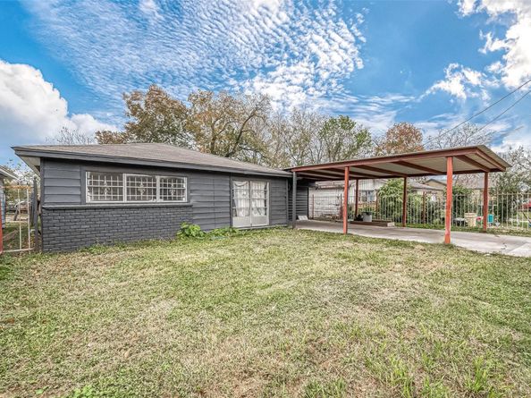 6718 Madrid Street, Houston TX 77021