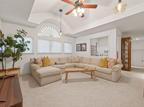 22 Frontenac Way, The Woodlands TX 77382