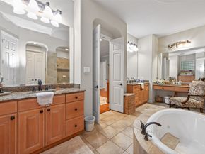 22 Frontenac Way, The Woodlands TX 77382