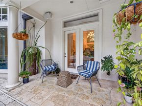 22 Frontenac Way, The Woodlands TX 77382