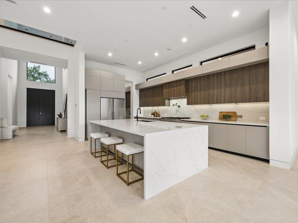 1730 Bayram Drive, Houston TX 77055