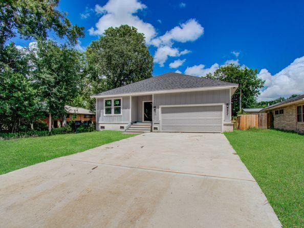 5447 N Shady Creek Drive, Houston TX 77017