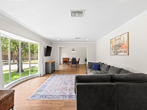 4903 Heatherglen Drive, Houston TX 77096