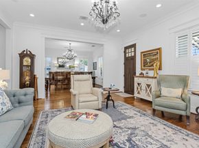 1202 Walton Street, Houston TX 77009