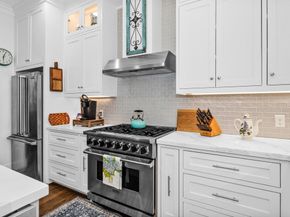 1202 Walton Street, Houston TX 77009