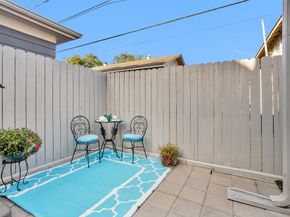 1202 Walton Street, Houston TX 77009