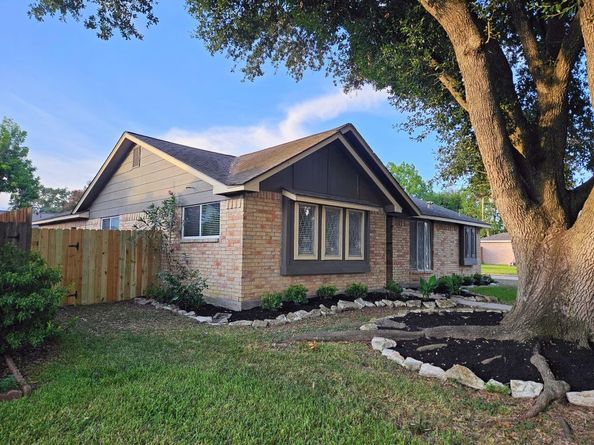 21302 Park Mount Drive, Katy TX 77450
