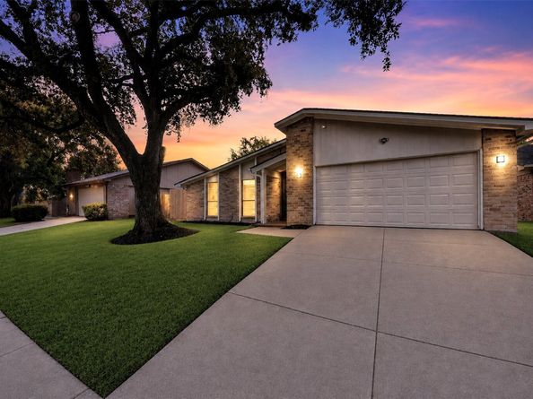 16807 Clan Macintosh Drive, Houston TX 77084