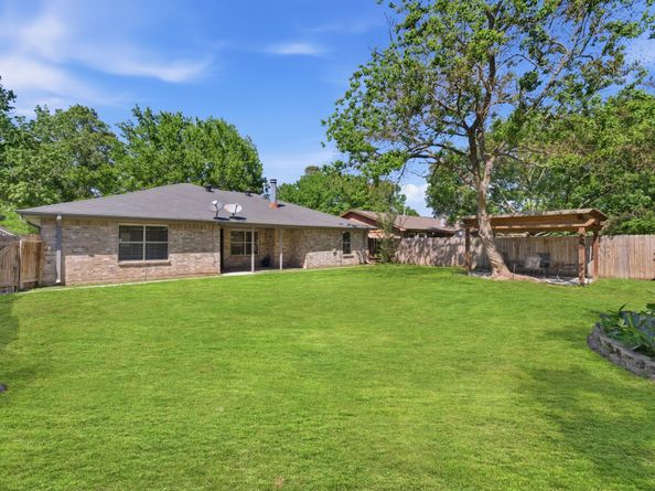2014 Pincher Creek Drive, Spring TX 77386