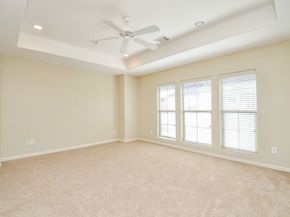 222 Knox Street F, Houston TX 77007