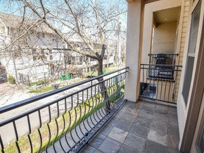 222 Knox Street F, Houston TX 77007