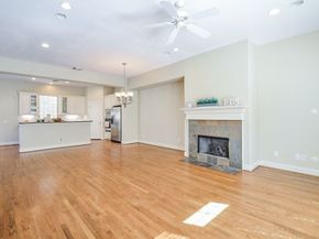 222 Knox Street F, Houston TX 77007