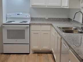 5625 Antoine Drive 1105, Houston TX 77091