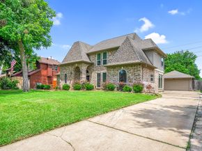 1706 N Hearthside Drive, Richmond TX 77406