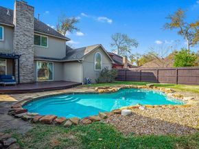 1706 N Hearthside Drive, Richmond TX 77406