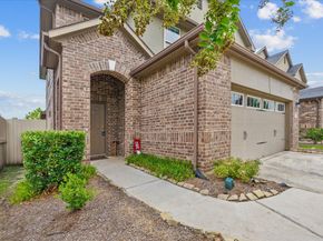 1412 Lake City Lane, Houston TX 77047