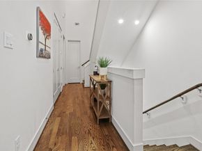 2830 Clay Street, Houston TX 77003