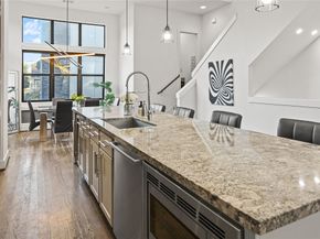 2830 Clay Street, Houston TX 77003