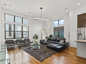 2830 Clay Street, Houston TX 77003