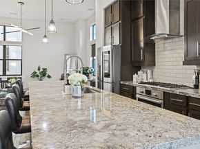 2830 Clay Street, Houston TX 77003