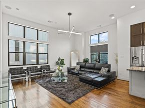 2830 Clay Street, Houston TX 77003