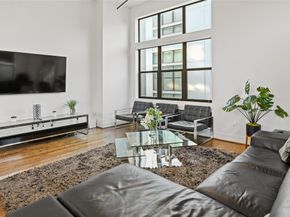 2830 Clay Street, Houston TX 77003