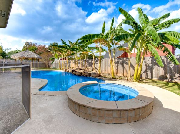 12630 Vineyard Trail Lane, Sugar Land TX 77478