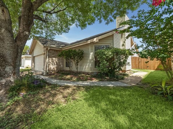 13534 Clarewood Drive, Houston TX 77083