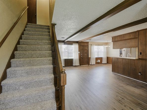 13915 Roundstone Lane, Houston TX 77015