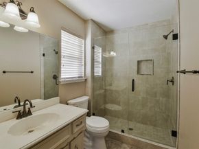 13915 Roundstone Lane, Houston TX 77015